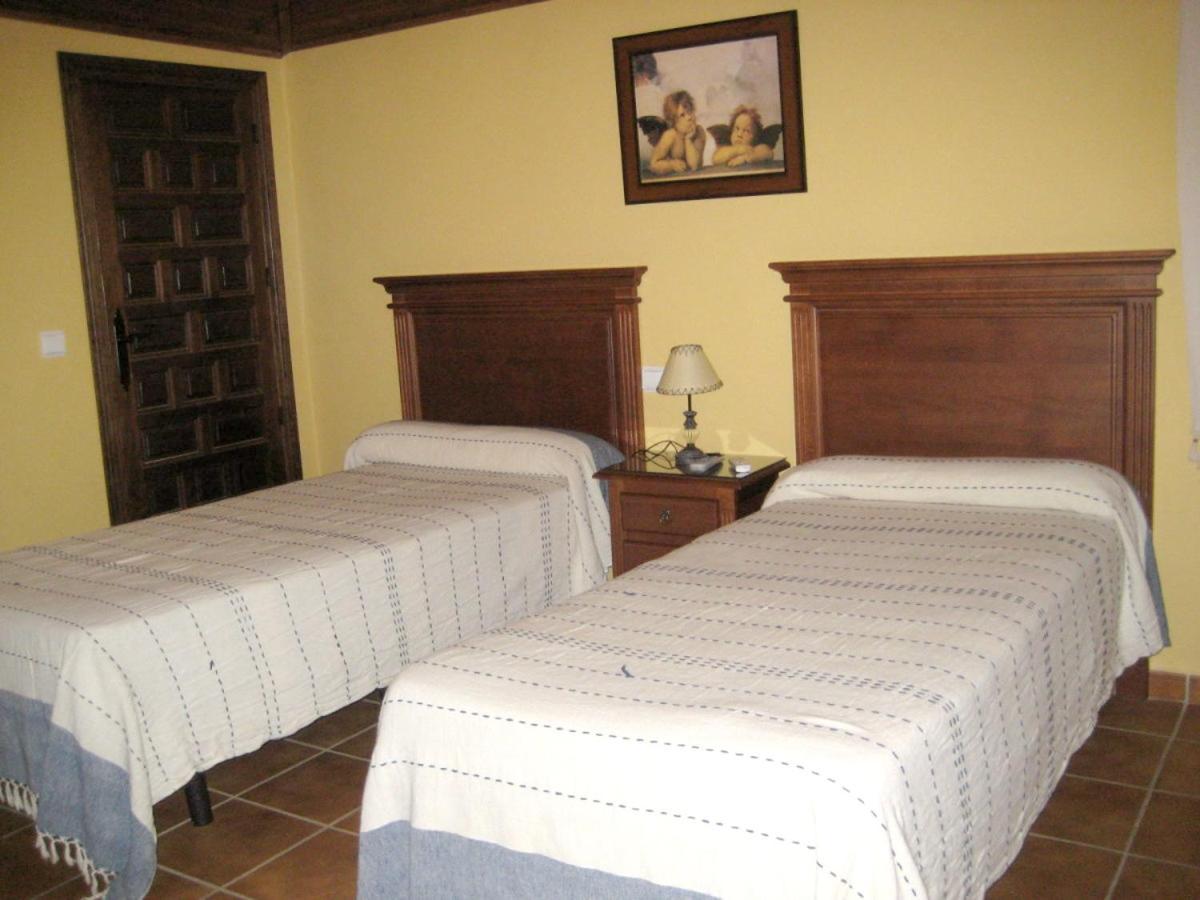 Charming House In Hornachuelos With Shared Pool מראה חיצוני תמונה
